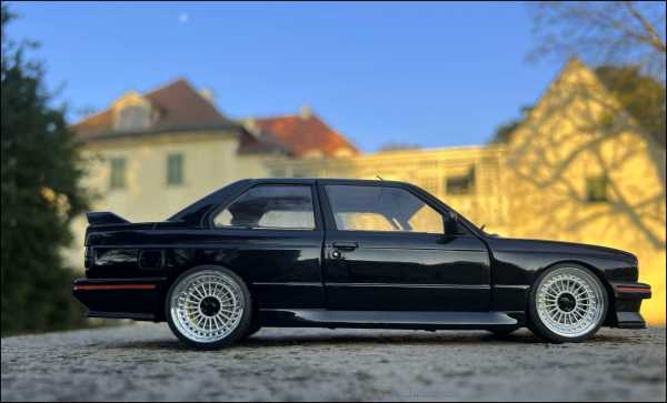 1:18 BMW E30 M3 Sport Evo 1990 - Alpina Felgen & inkl. OVP